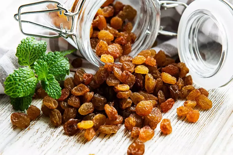 How to Store Raisins Long Term: A Comprehensive Guide