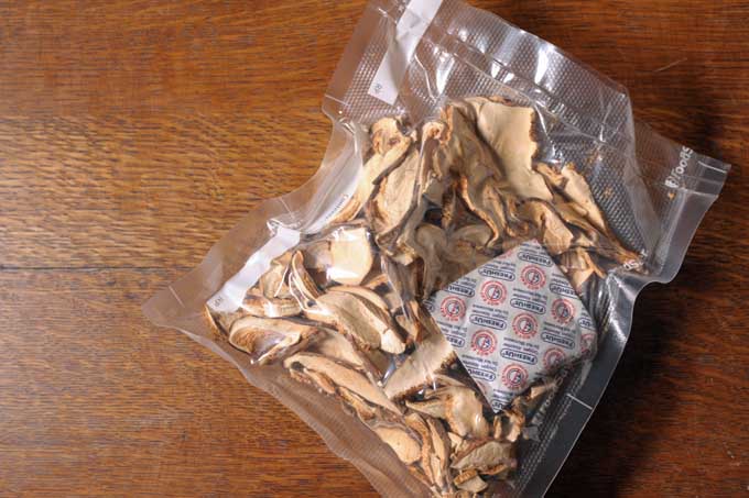 food-bunker-storage-bags Properly sealed food bunker storage bag with oxygen absorbers.